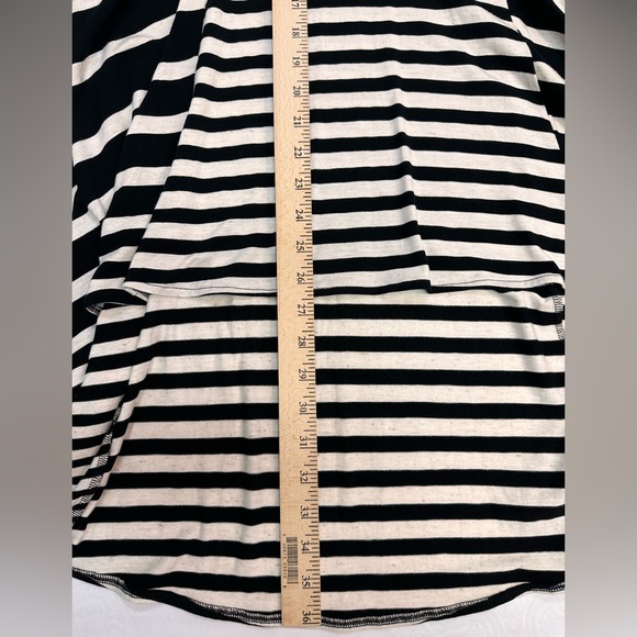 Chico's Black and White High-Low Skirt - Picture 7 of 7